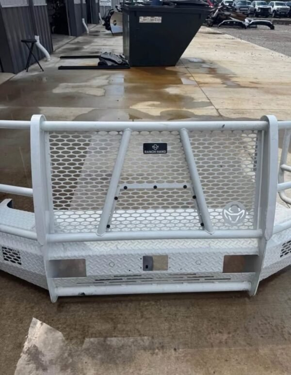 2011+ F250/F350 Ranch Hand Bumper - Image 3